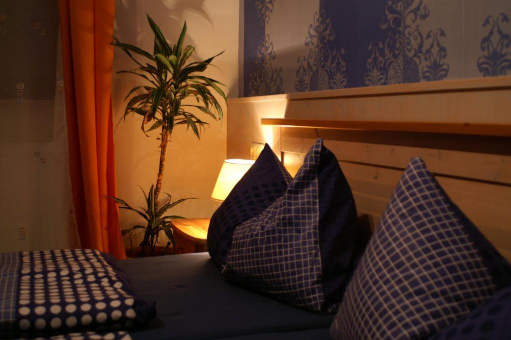 Lug Ins Land Wachsenberg Hotel Neusitz  Екстериор снимка
